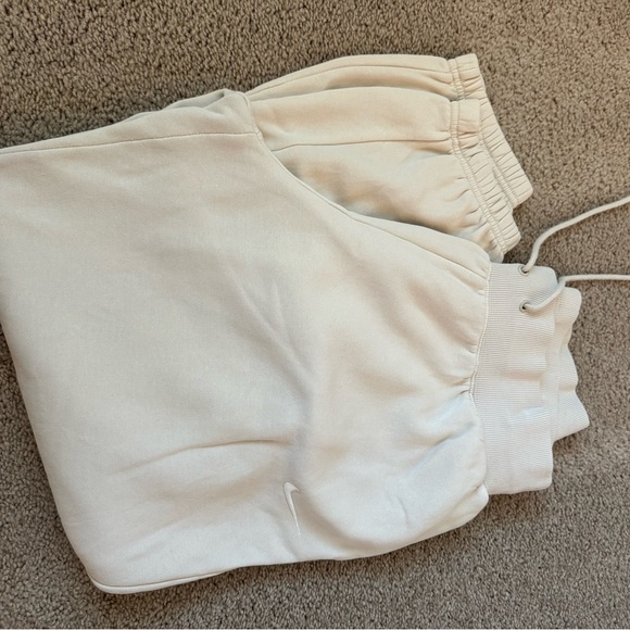 Nike Phoenix Sweatpants - Picture 4 of 7